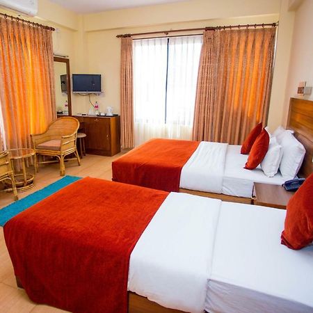 Hotel Tara Pokhara Dış mekan fotoğraf