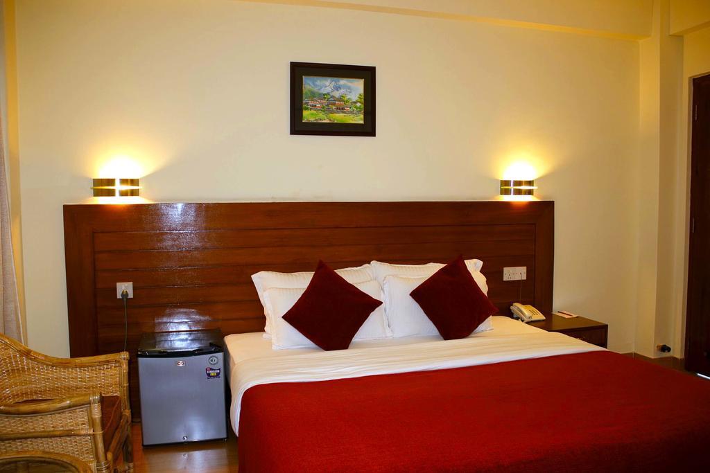 Hotel Tara Pokhara Dış mekan fotoğraf
