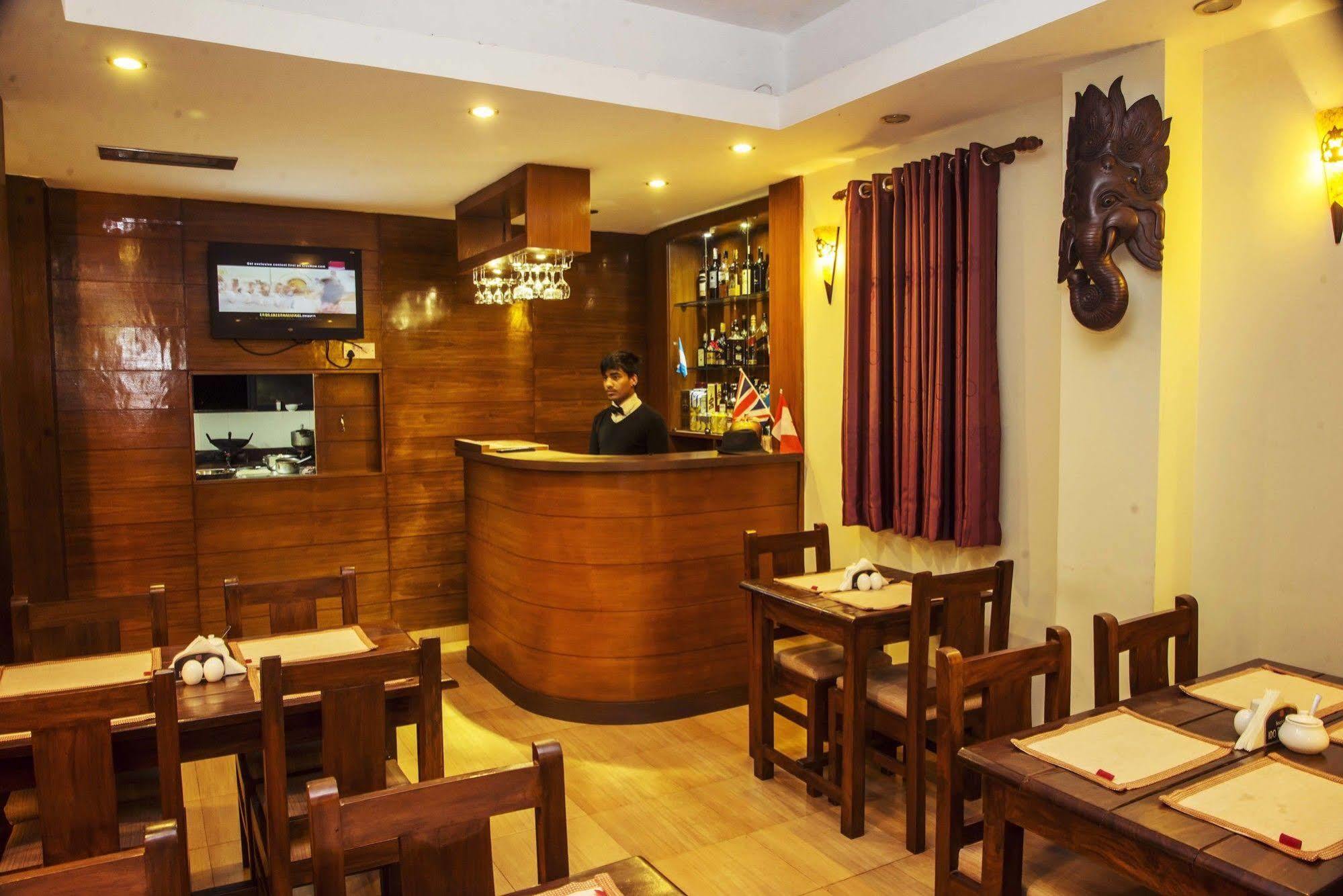 Hotel Tara Pokhara Dış mekan fotoğraf