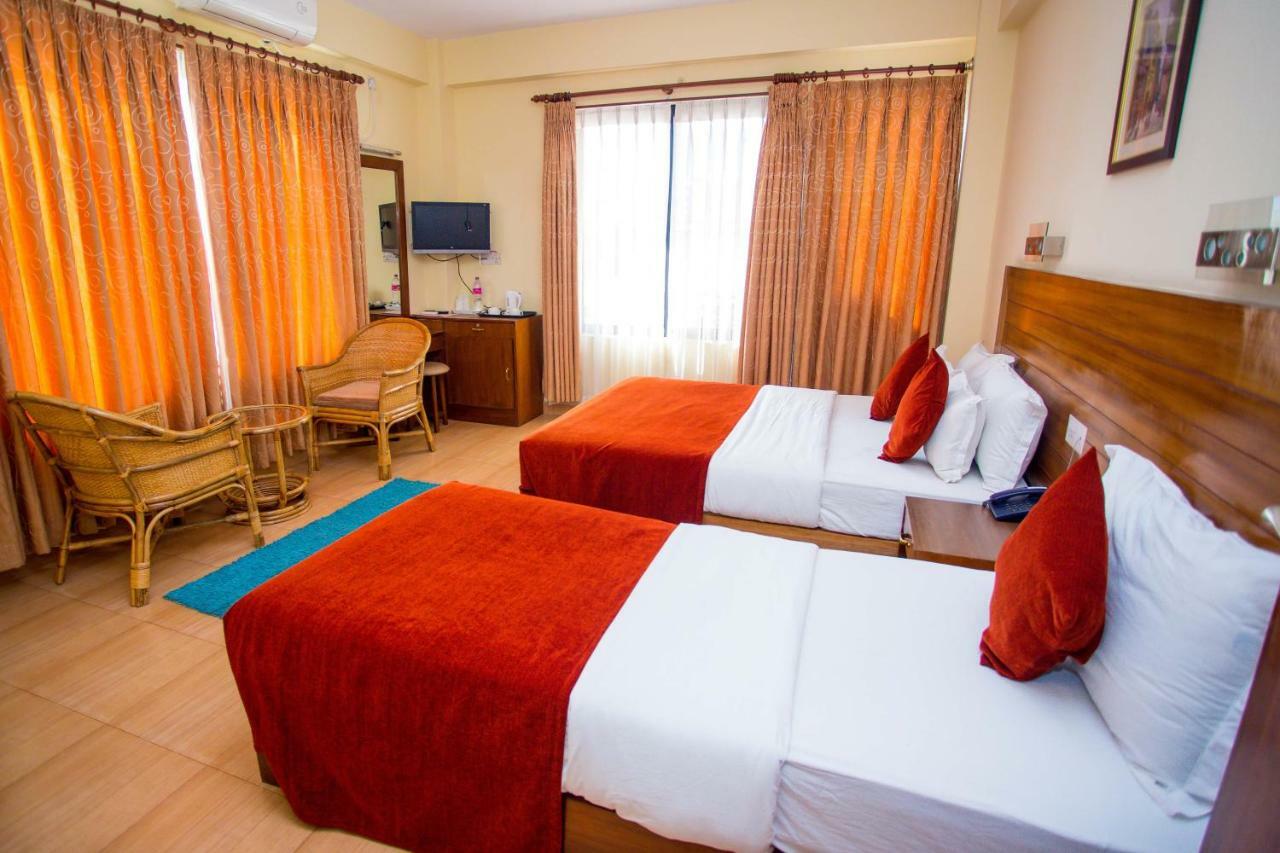 Hotel Tara Pokhara Dış mekan fotoğraf