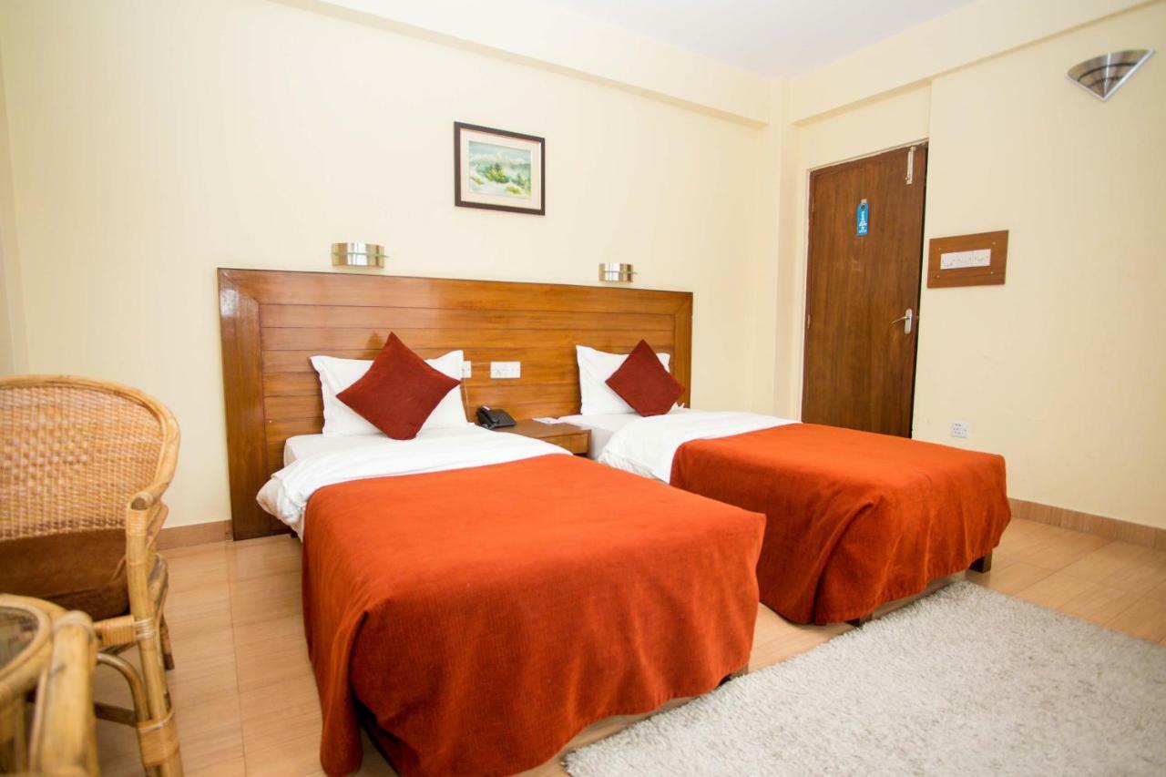 Hotel Tara Pokhara Dış mekan fotoğraf
