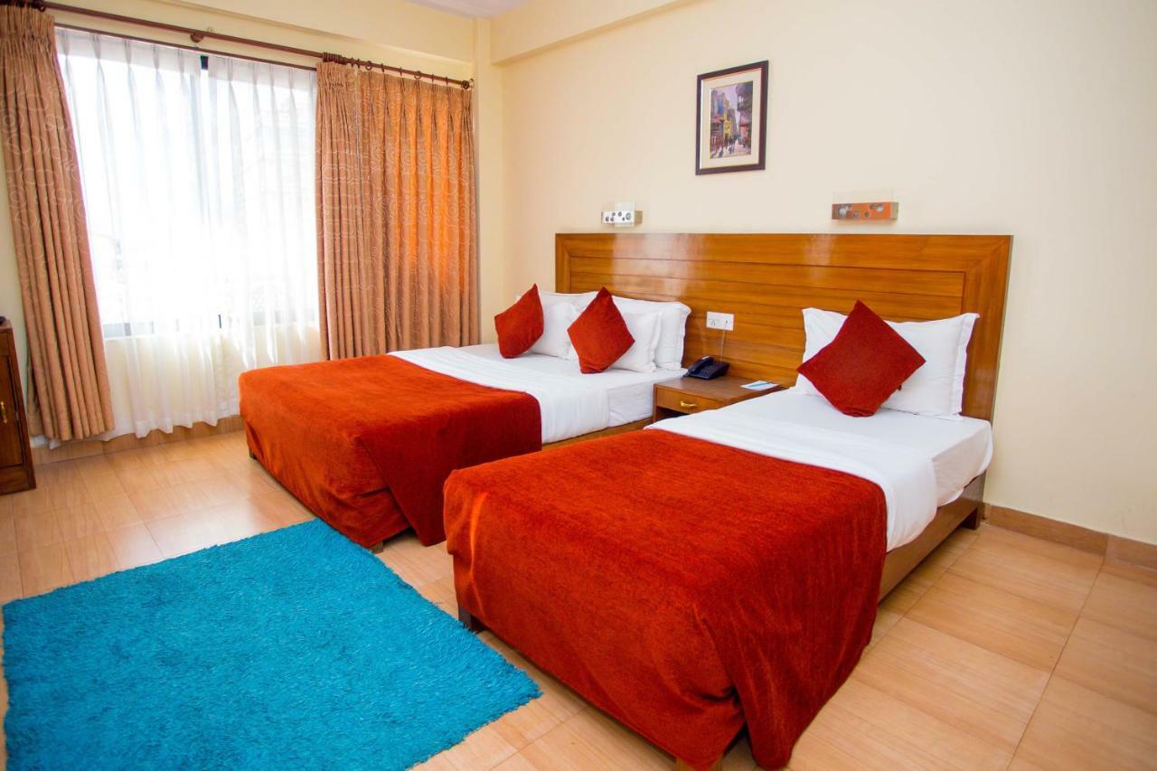 Hotel Tara Pokhara Dış mekan fotoğraf