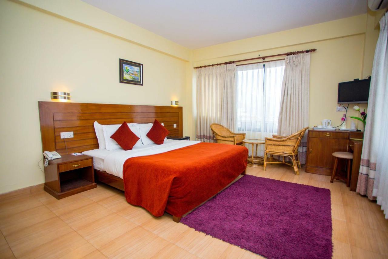 Hotel Tara Pokhara Dış mekan fotoğraf